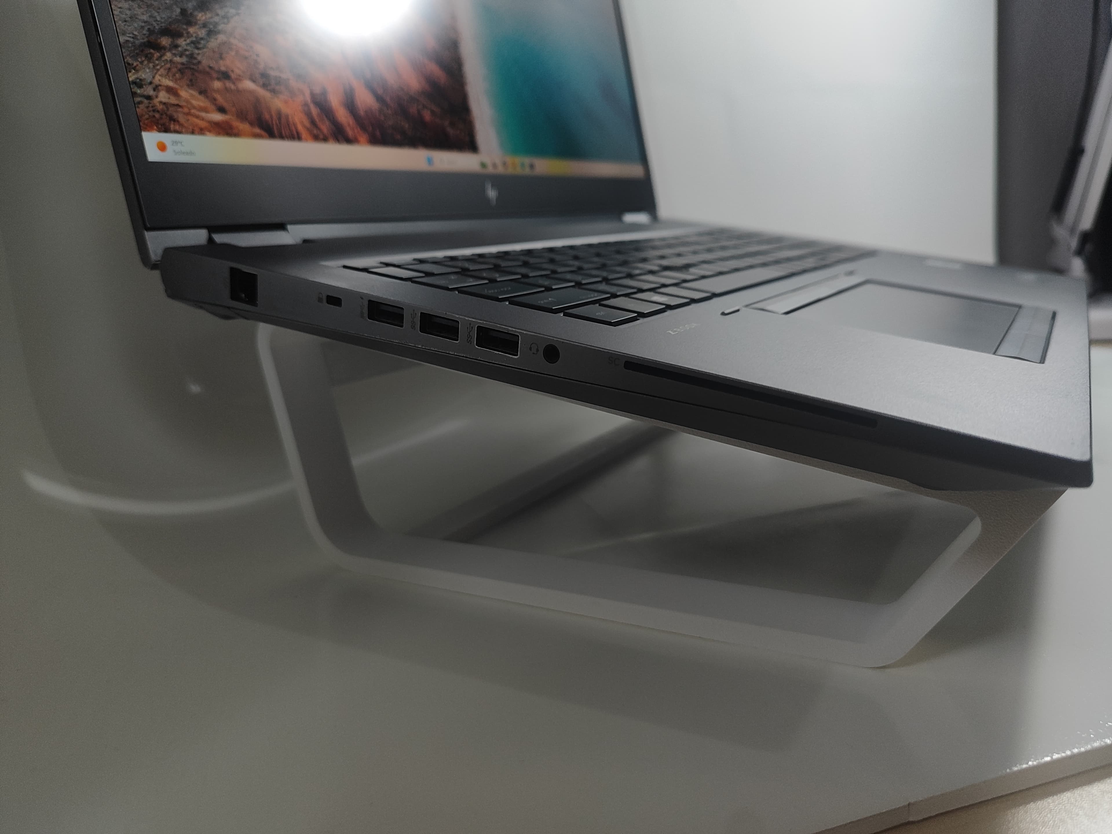 Laptop HP | Intel Core i9-10885H @ 2.40GHz | NVIDIA Quadro T1000 with Max-Q Design (4.0GB) + Intel(R) UHD Graphics (1.0GB) | 64GB RAM | 1TB NVME - Miniatura 2