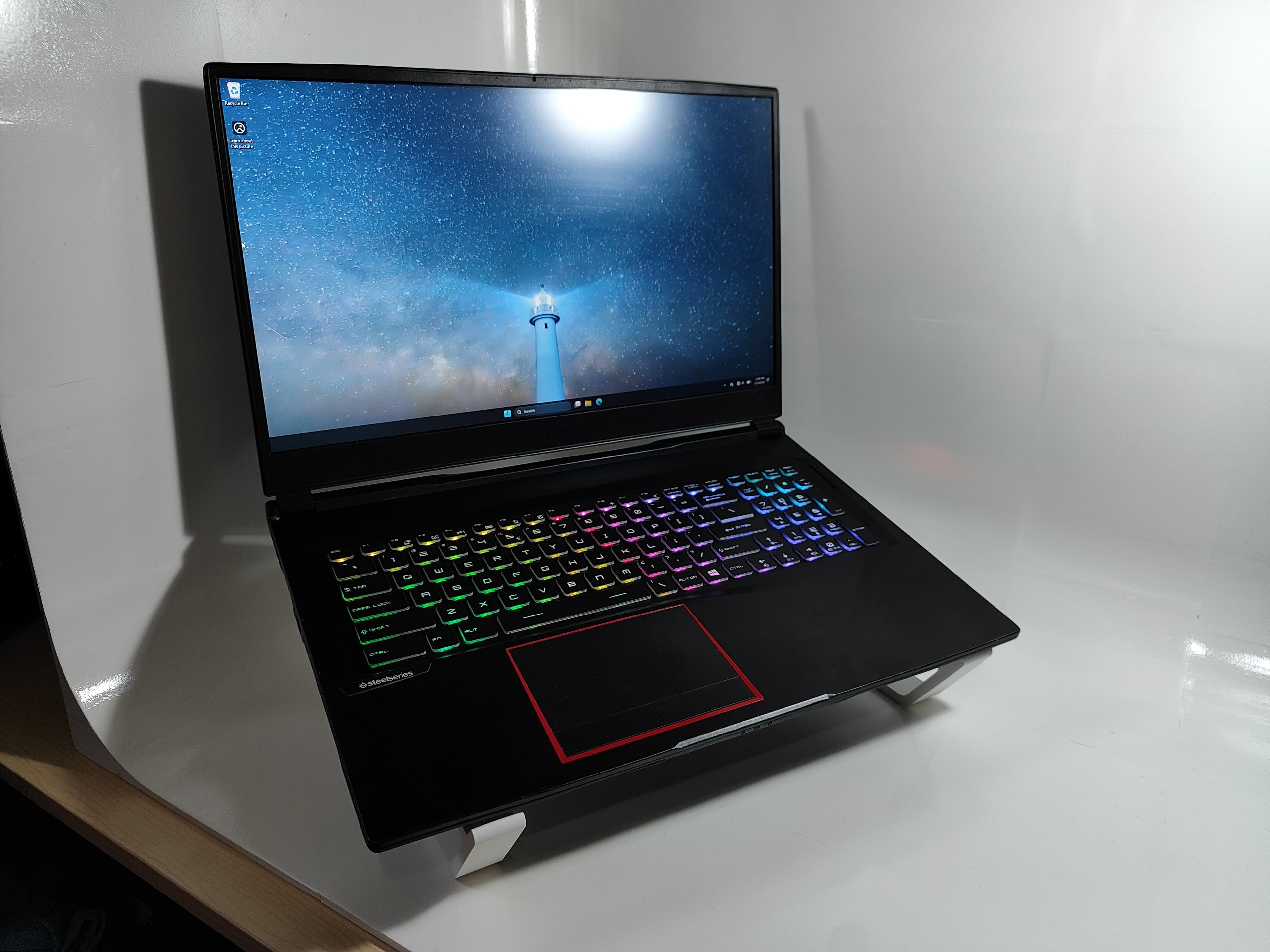 Laptop MSI | Intel Core i7-10750H @ 2.60GHz | NVIDIA GeForce RTX 2070 (8.0GB) + Intel(R) UHD Graphics (1.0GB) | 64GB RAM | 512GB NVME
