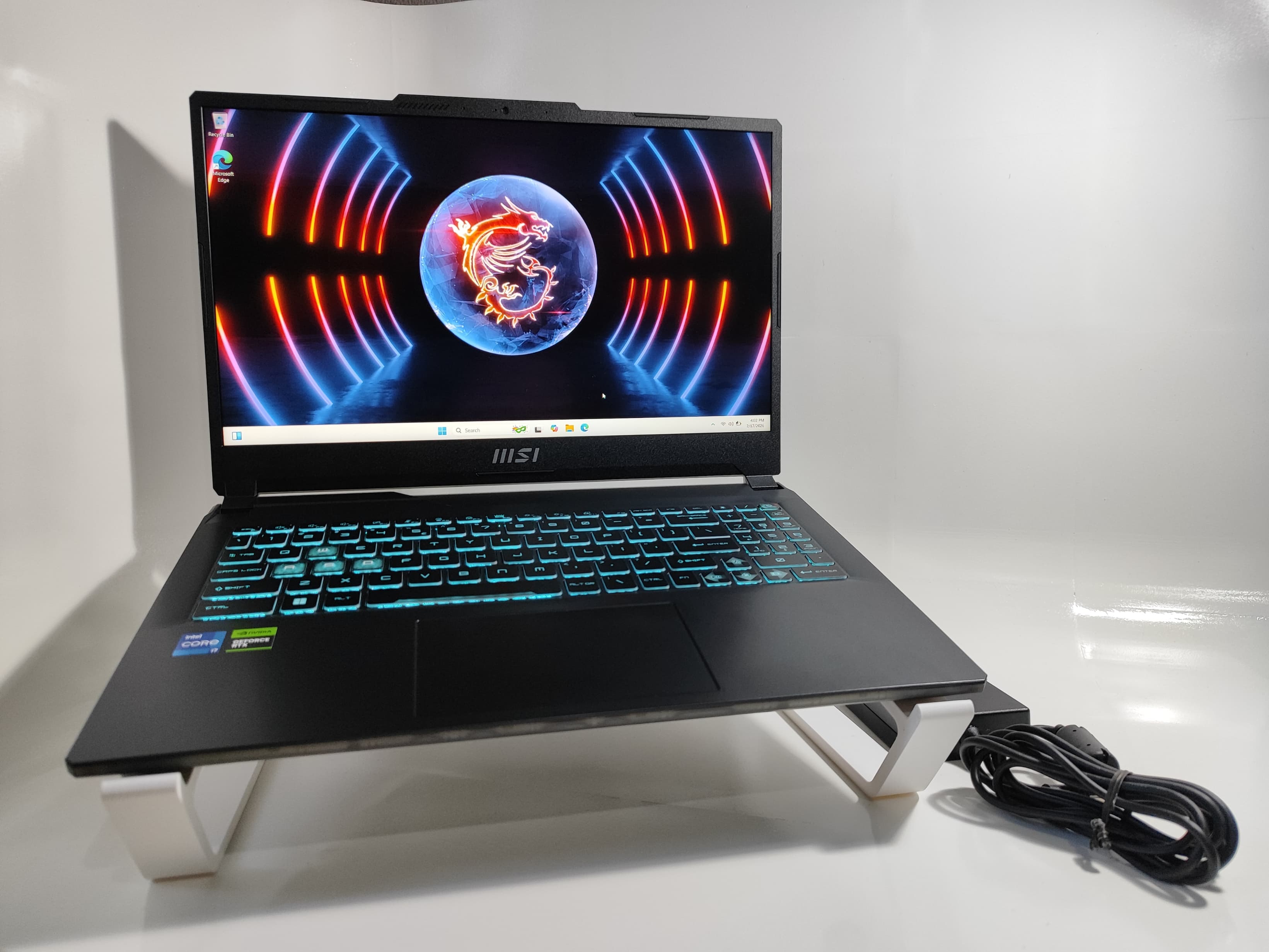 Laptop MSI | 12th Gen Intel Core i7-12650H | NVIDIA GeForce RTX 4060 Laptop GPU (8.0GB) + Intel(R) UHD Graphics (2.0GB) | 16GB RAM | 1TB NVME