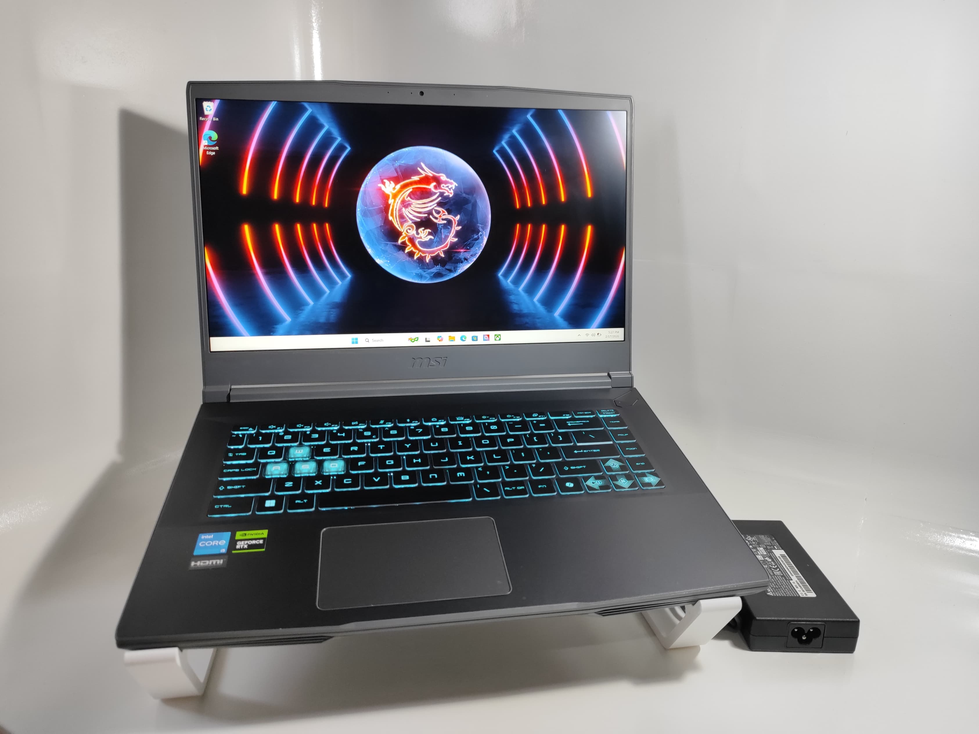 Laptop MSI | 13th Gen Intel Core i5-13420H | NVIDIA GeForce RTX 4050 Laptop GPU (6.0GB) + Intel(R) UHD Graphics (2.0GB) | 16GB RAM | 512GB NVME